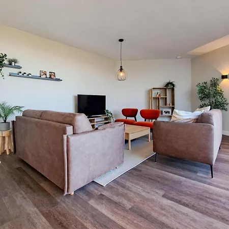 2 Bedroom Beautiful In Feriehus