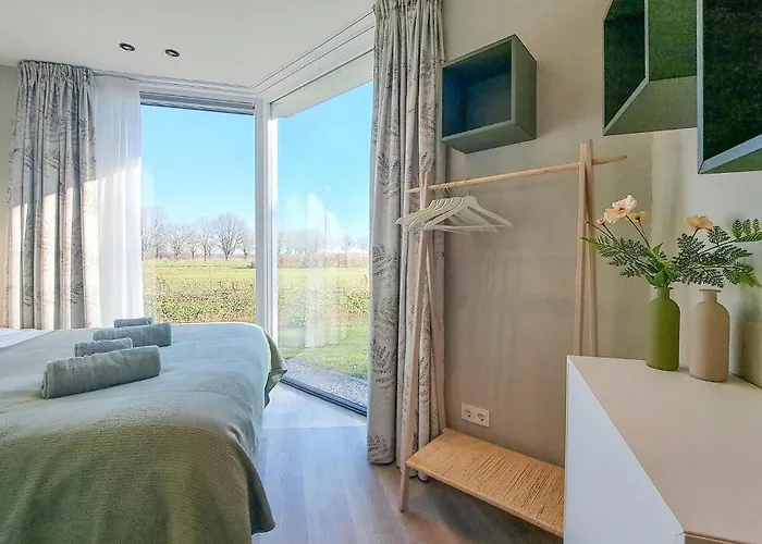 2 Bedroom Beautiful In בית נופש אפרדן