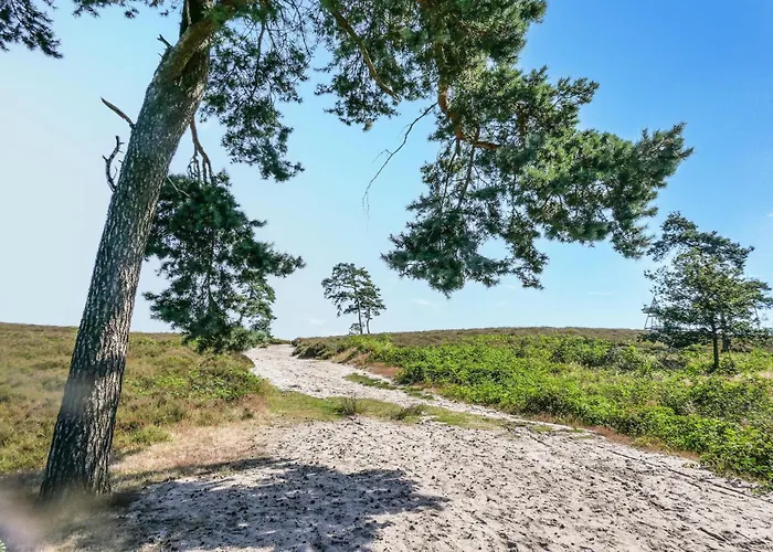 2 Bedroom Beautiful In אפרדן