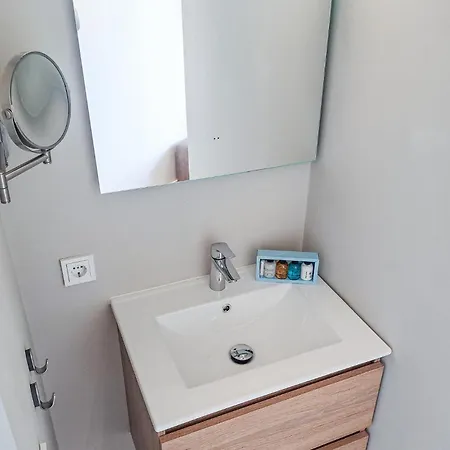 펜션 2 Bedroom Beautiful In *